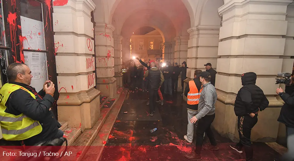 protest novi sad.webp